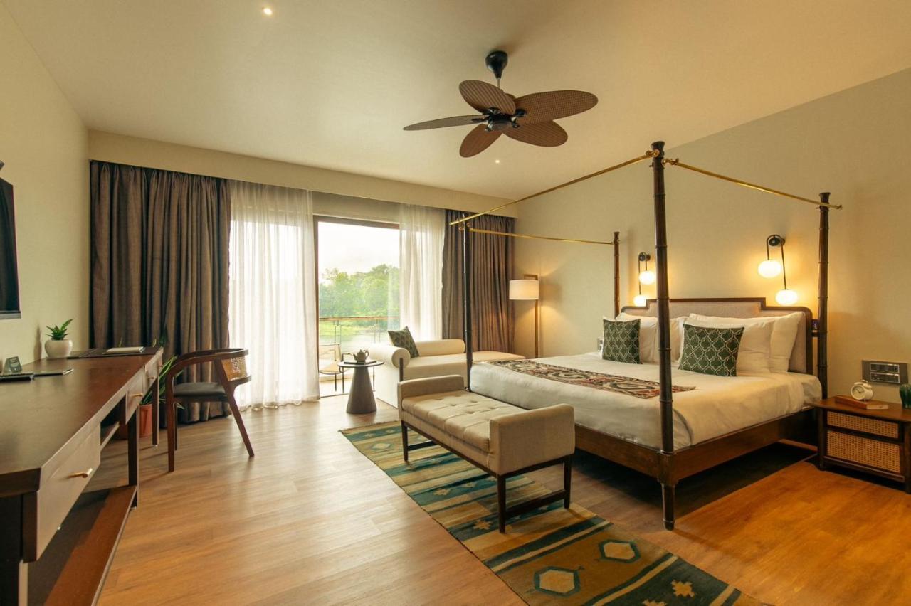 Hotel Oleander Farms, Karjat Esterno foto